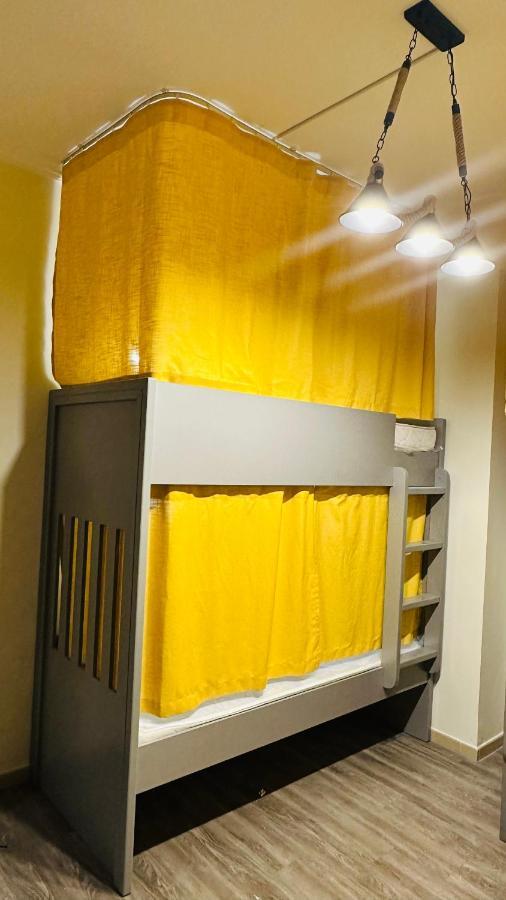 Business Backpackers Jbr Hostel Dubai Exterior photo